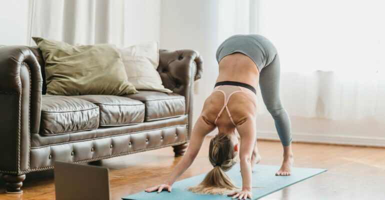 faire du yoga chez soi